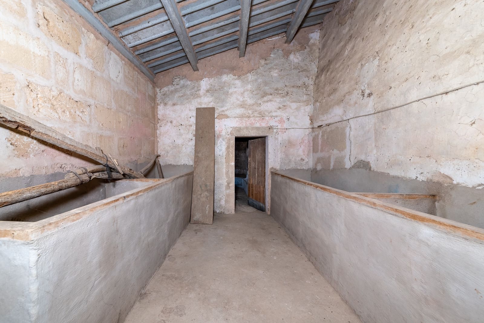 8 soveværelse Finca/Landehus til salg i Montuiri med garage - € 6.000.000 (Ref: 6310124)