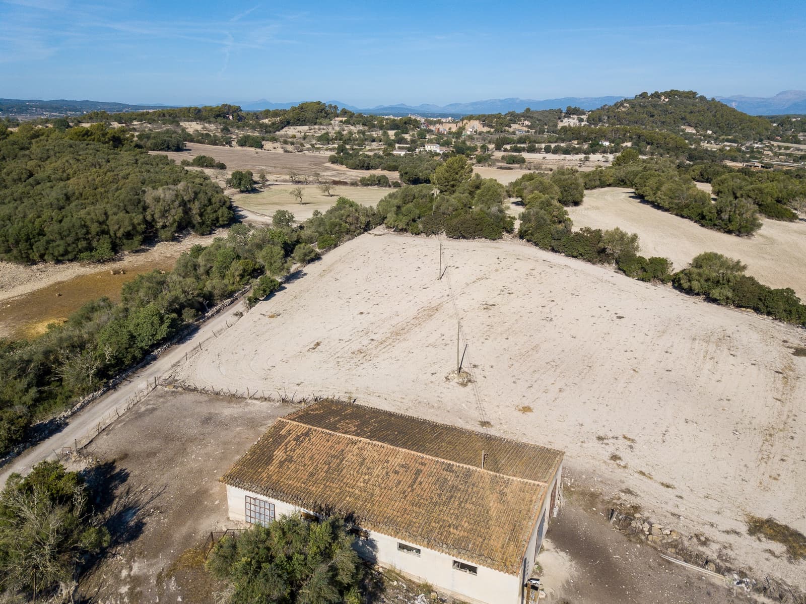 8 soveværelse Finca/Landehus til salg i Montuiri med garage - € 6.000.000 (Ref: 6310124)