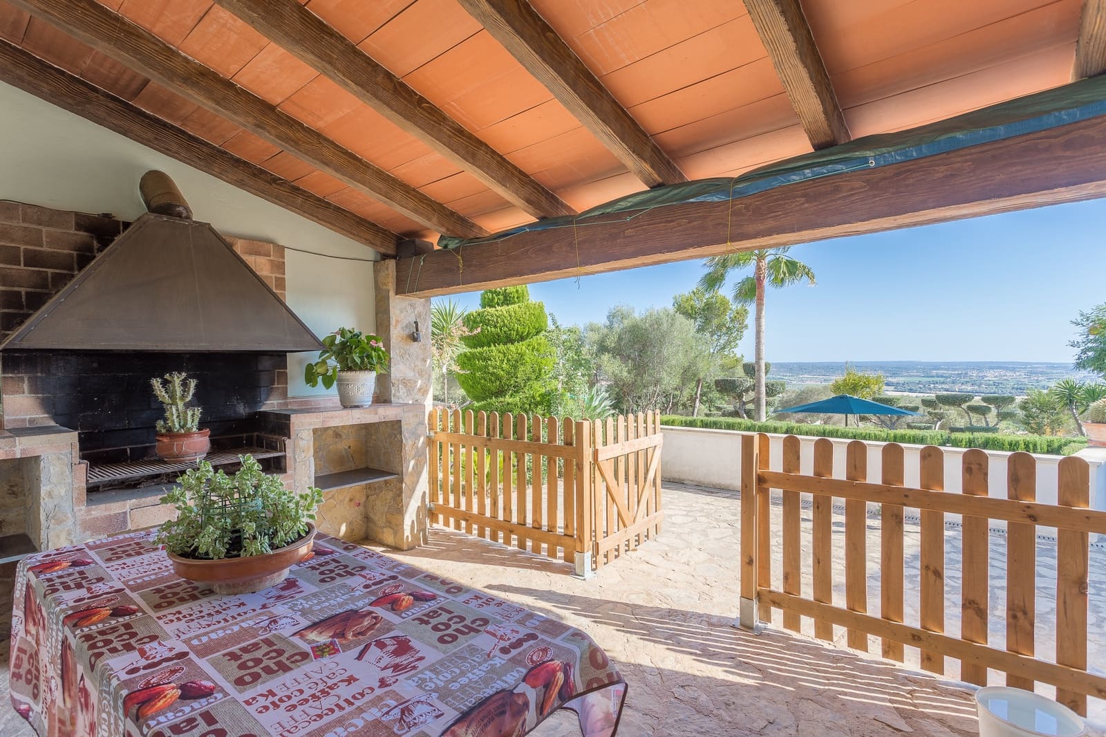 5 soveværelse Villa til salg i Puntiro med swimmingpool garage - € 1.700.000 (Ref: 6328652)