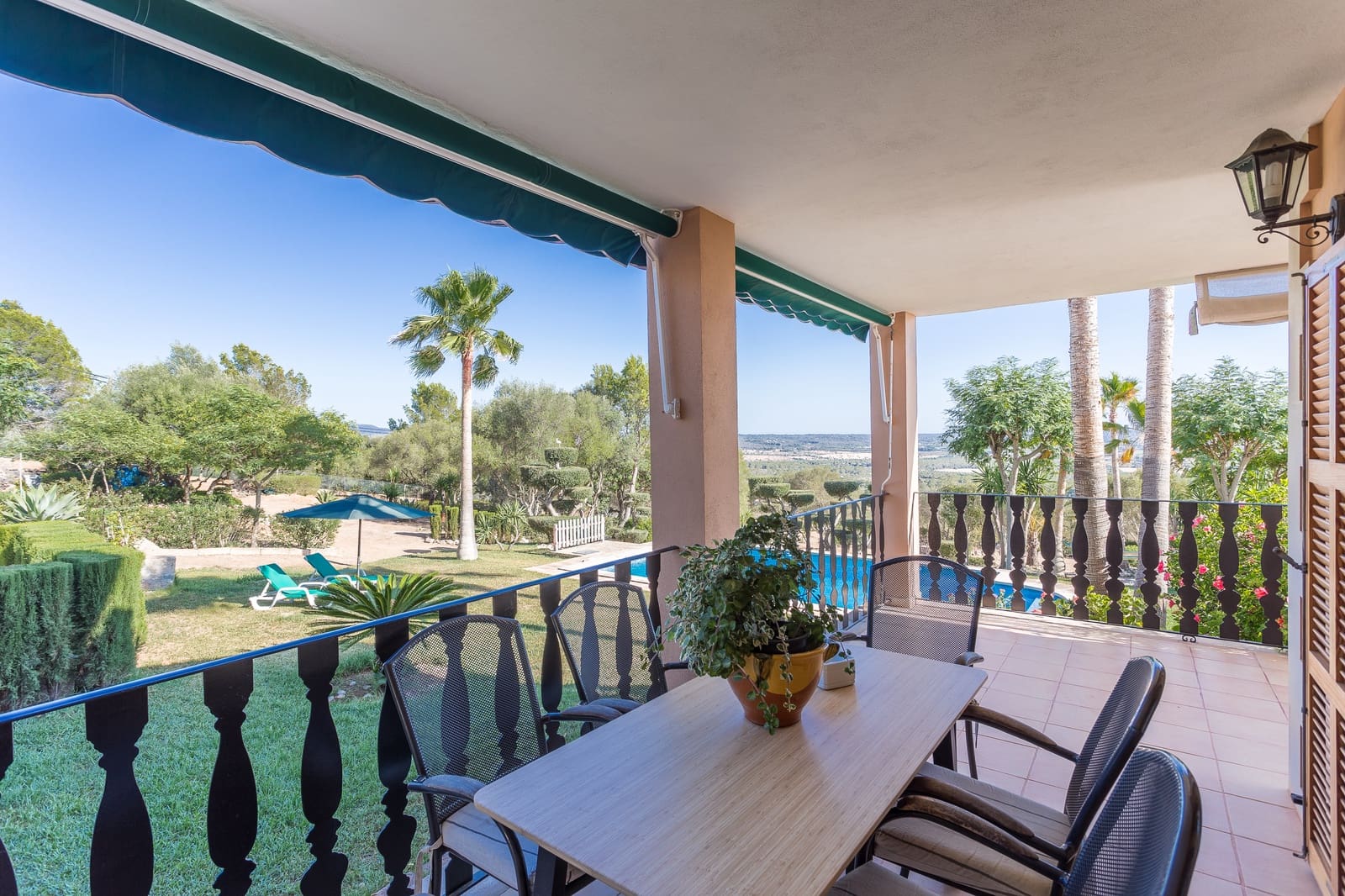 5 soveværelse Villa til salg i Puntiro med swimmingpool garage - € 1.700.000 (Ref: 6328652)