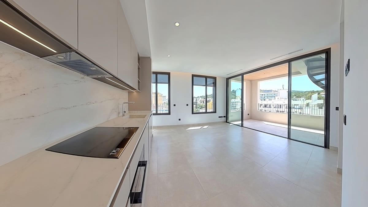 2 soveværelse Penthouse til salg i Palma de Mallorca med swimmingpool garage - € 1.420.250 (Ref: 6338249)