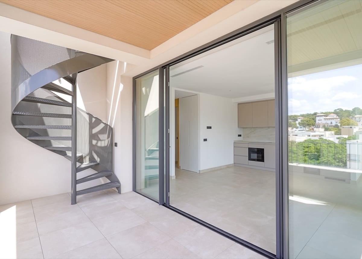 2 soveværelse Penthouse til salg i Palma de Mallorca med swimmingpool garage - € 1.420.250 (Ref: 6338249)