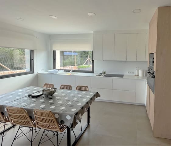 3 bedroom Finca/Country House for rent in Muro with pool garage - € 4,500 (Ref: 6363942)