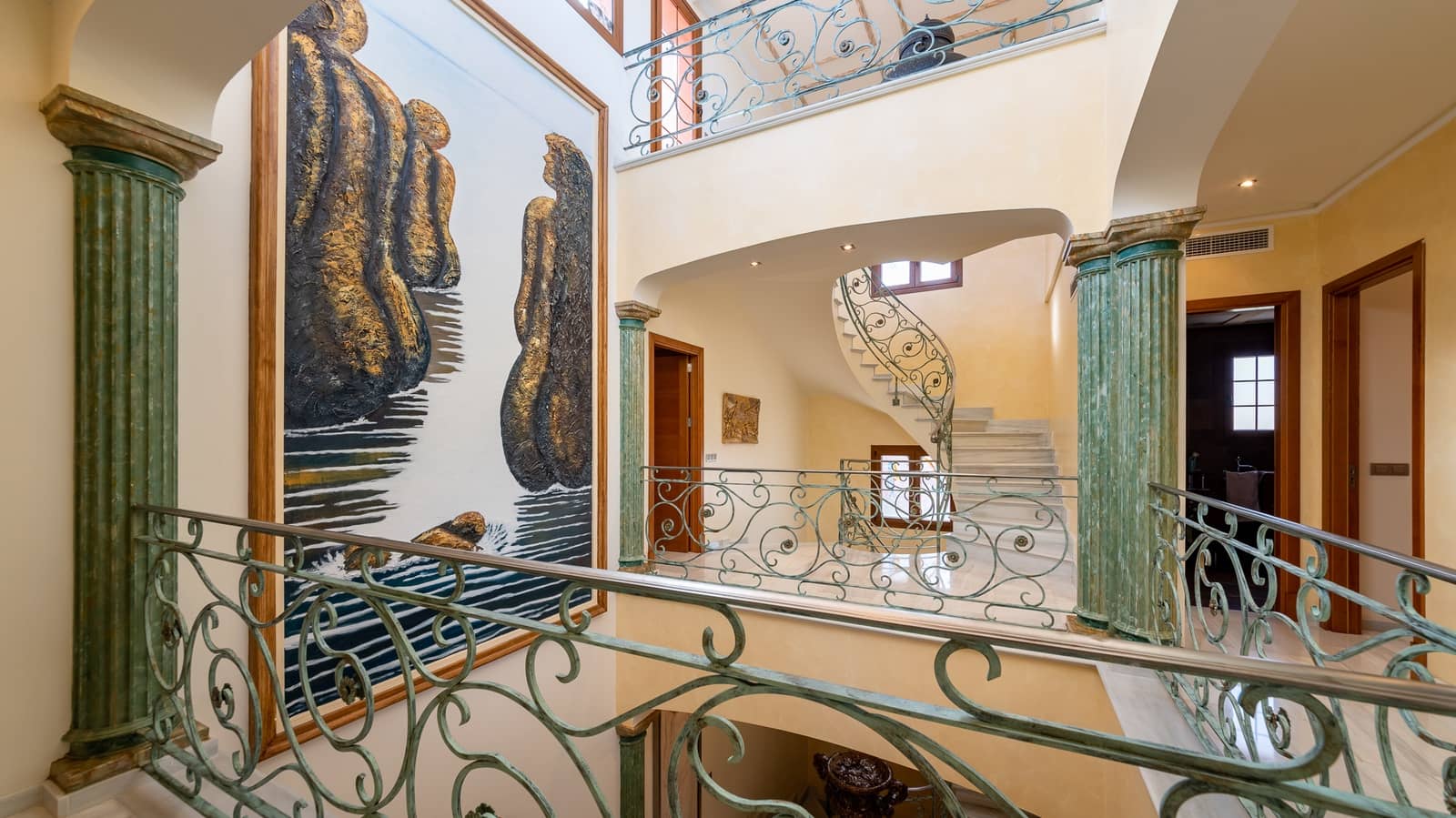 5 soveværelse Villa til salg i Ca'n Picafort med swimmingpool garage - € 2.500.000 (Ref: 6398402)