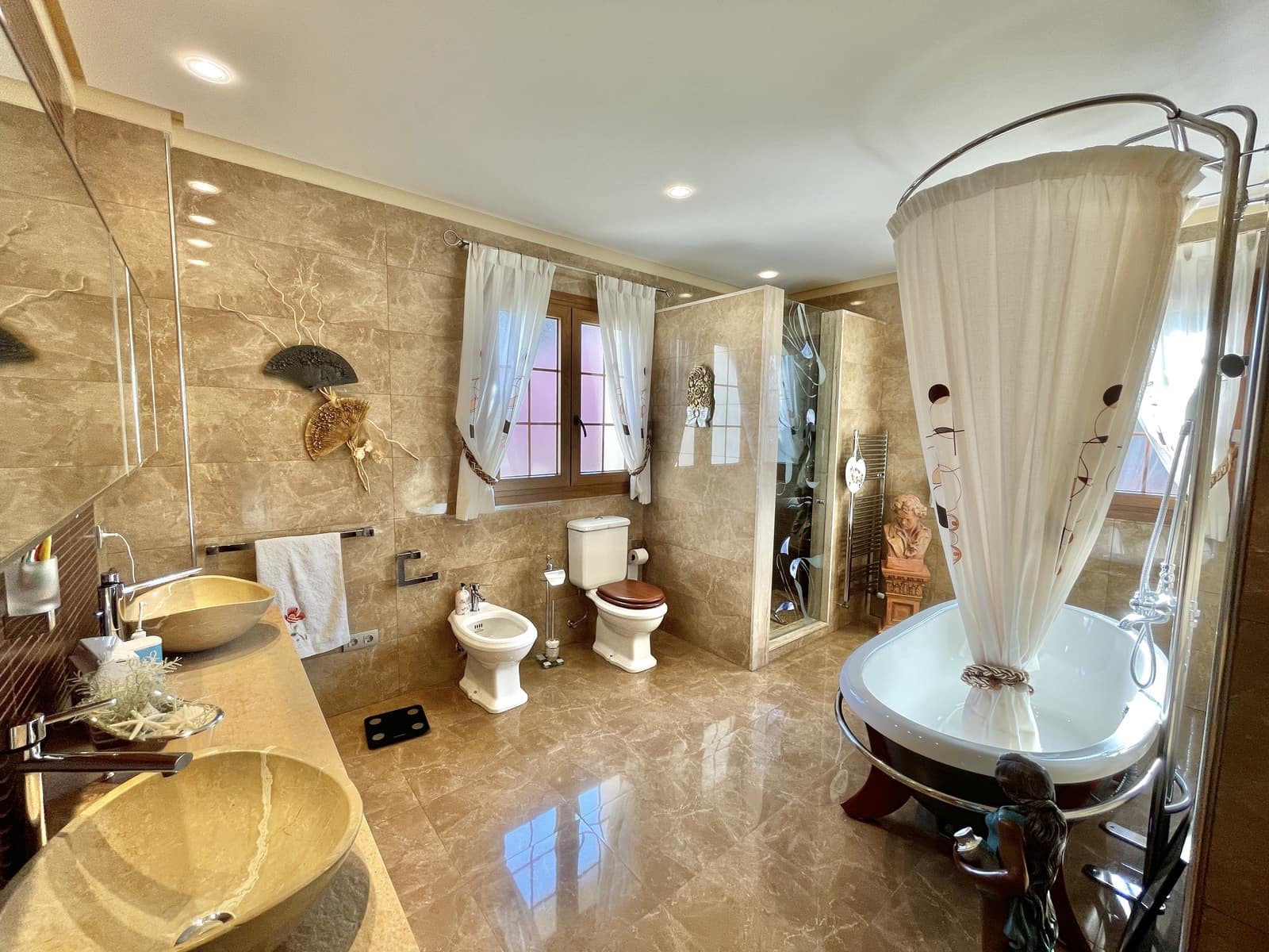 5 soveværelse Villa til salg i Ca'n Picafort med swimmingpool garage - € 2.500.000 (Ref: 6398402)