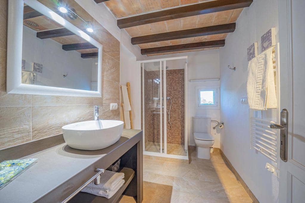 4 bedroom Finca/Country House for rent in Pollensa / Pollenca with pool garage - € 3,000 (Ref: 6428734)