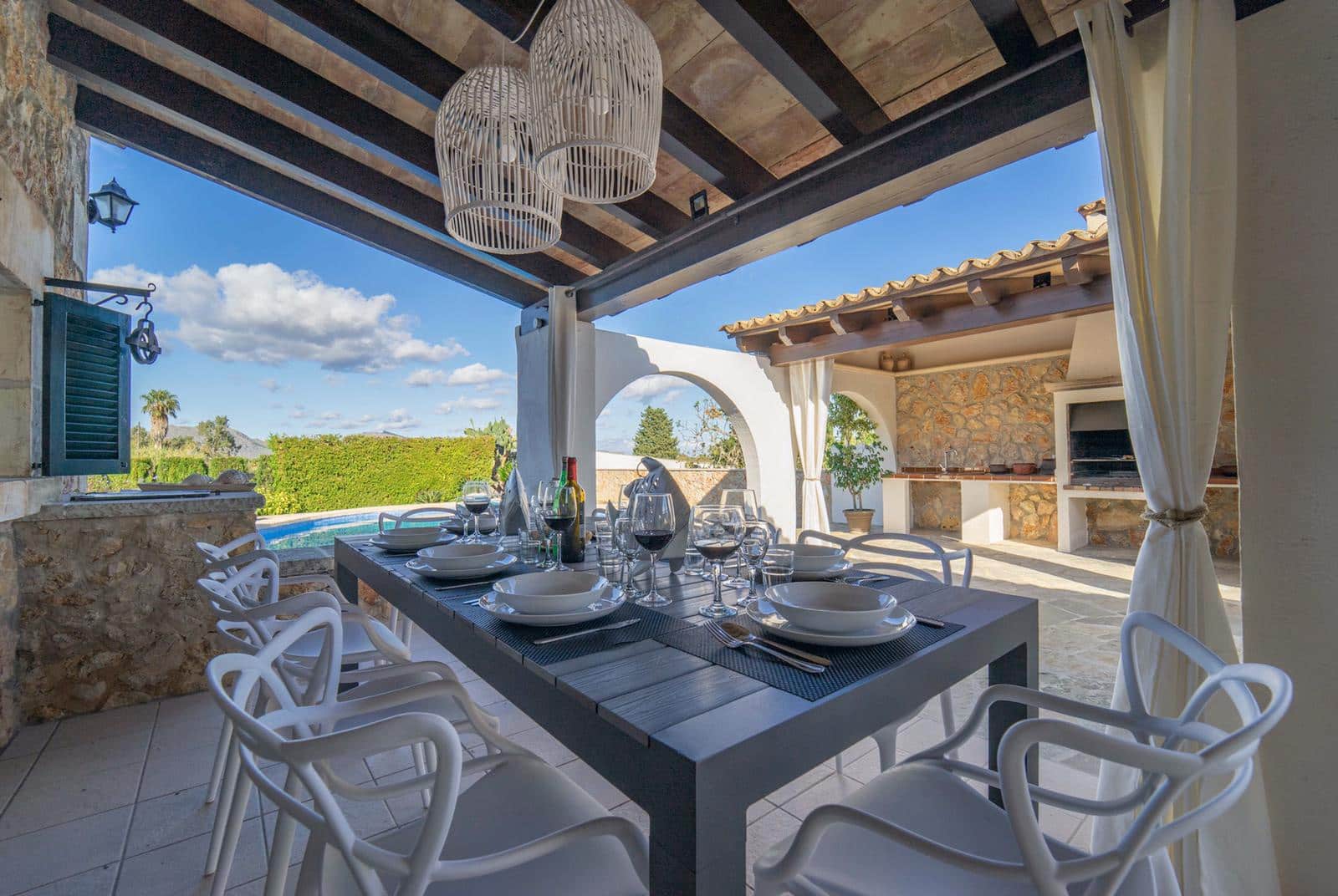 4 bedroom Finca/Country House for rent in Pollensa / Pollenca with pool garage - € 3,000 (Ref: 6428734)