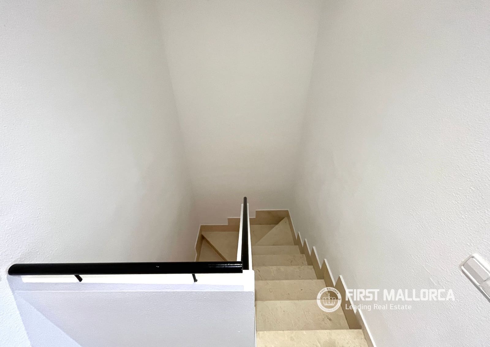2 sypialnia Apartament do wynajęcia w El Toro / Port Adriano z basenem garażem - 2 150 € (Ref: 6456690)