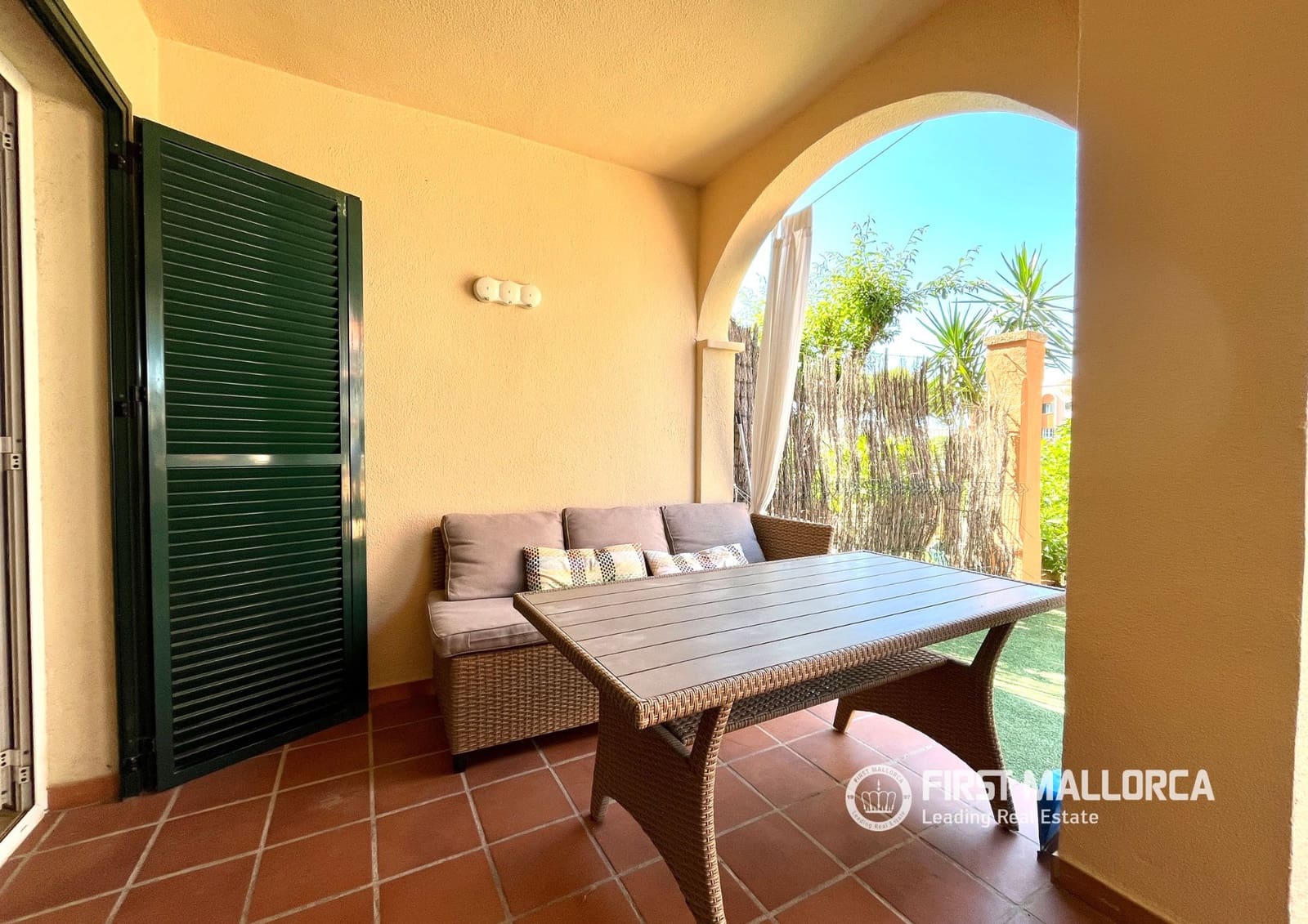 2 sypialnia Apartament do wynajęcia w El Toro / Port Adriano z basenem garażem - 2 150 € (Ref: 6456690)