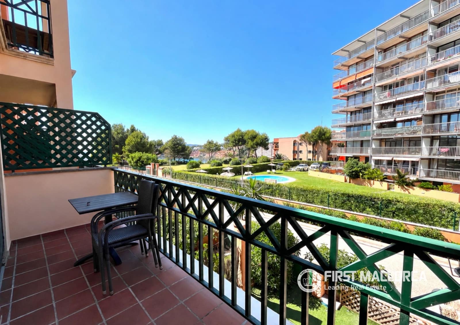 2 sypialnia Apartament do wynajęcia w El Toro / Port Adriano z basenem garażem - 2 150 € (Ref: 6456690)