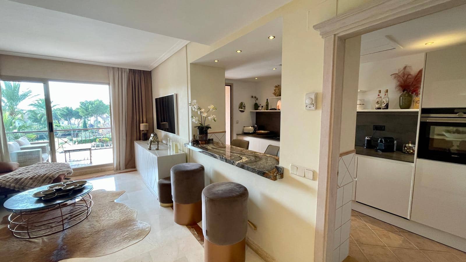 1 bedroom Apartment for rent in Santa Ponsa with garage - € 2,200 (Ref: 6456807)