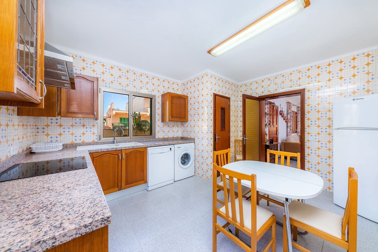 4 soveværelse Villa til leje i Portocolom med swimmingpool garage - € 2.000 (Ref: 6456876)