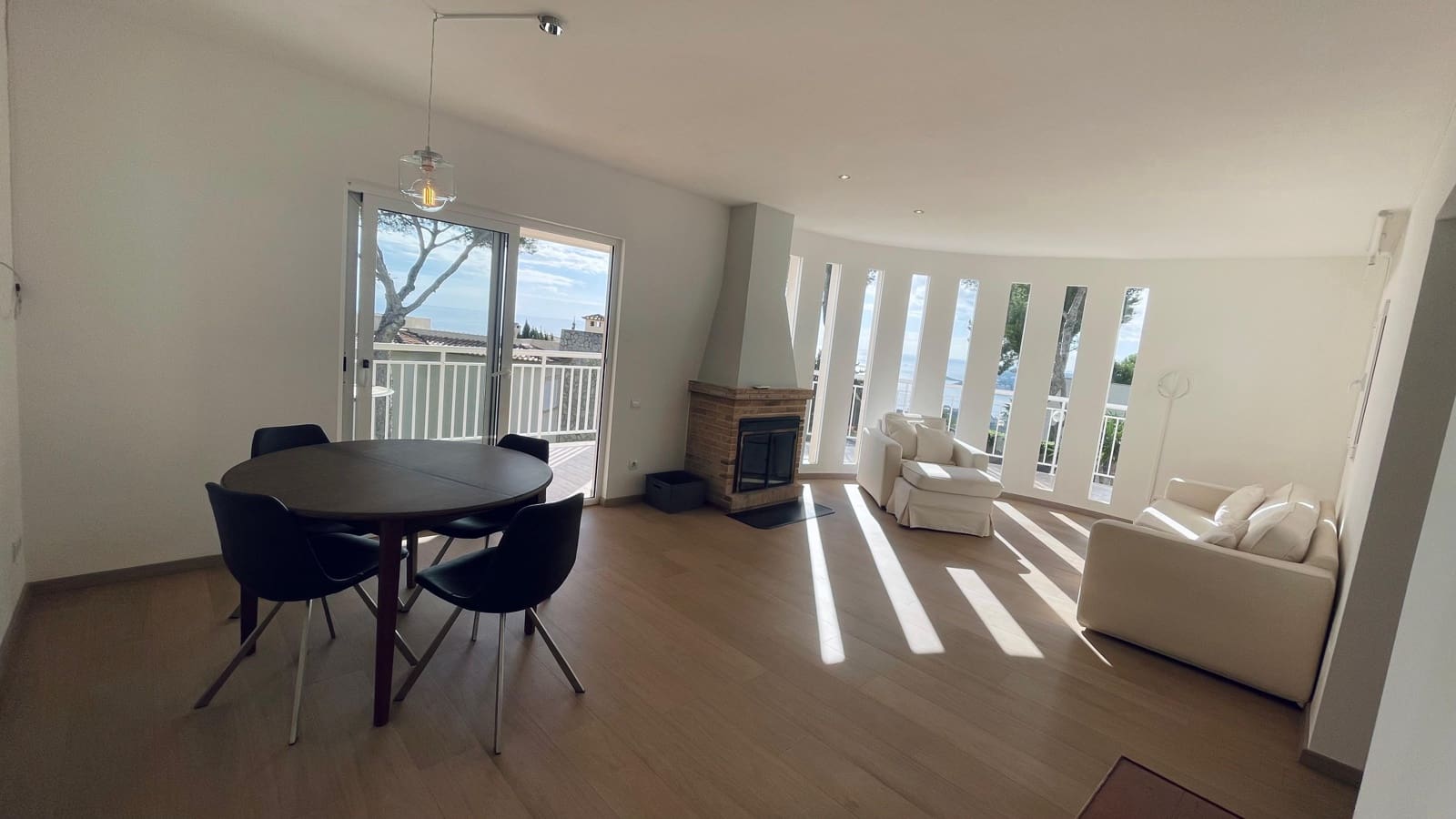 3 soveværelse Villa til leje i Costa d'en Blanes med garage - € 3.950 (Ref: 6456996)