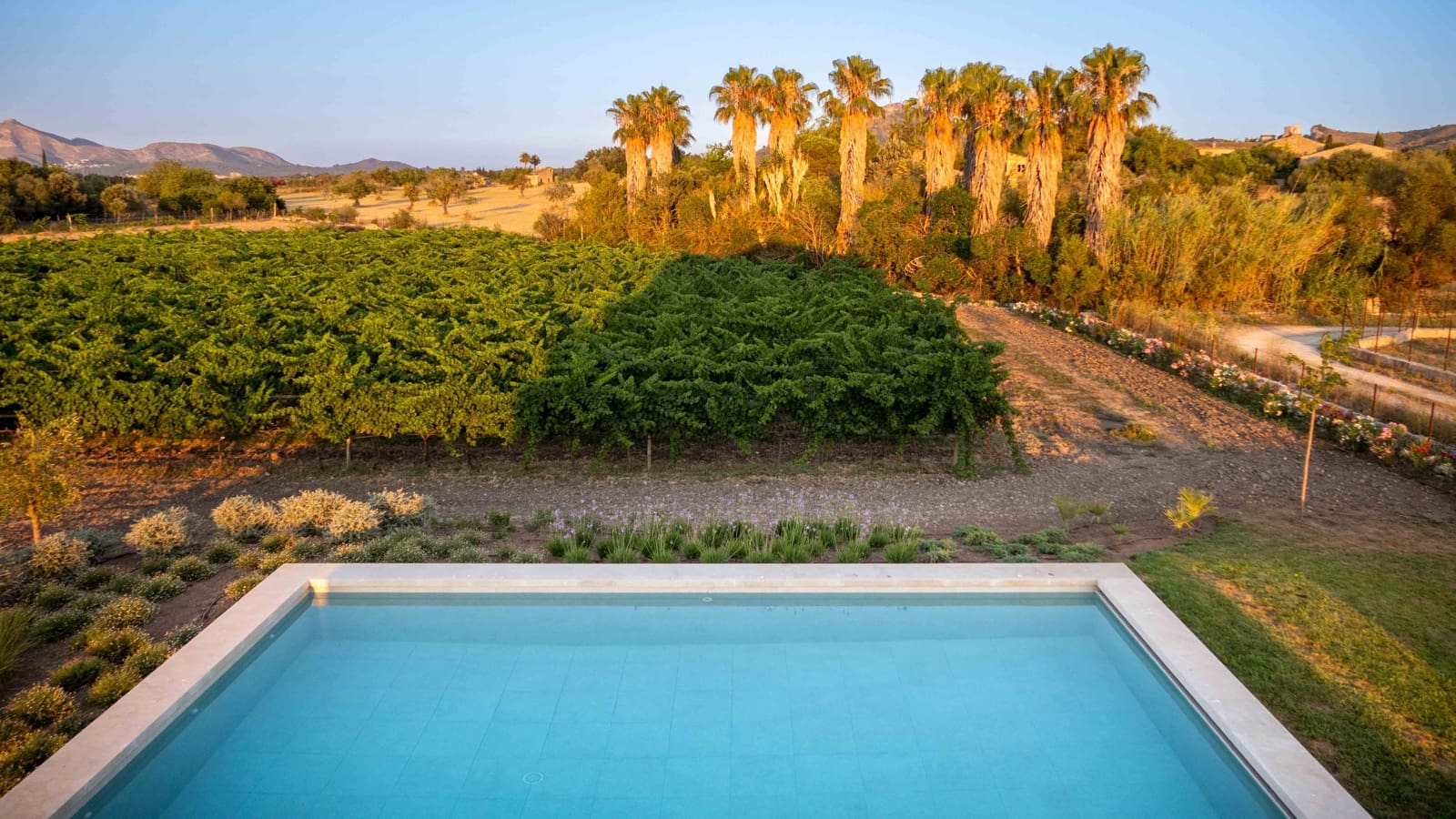 4 soverom Finca/Herregård til salgs i Alcudia med svømmebasseng garasje - € 4 200 000 (Ref: 6457049)