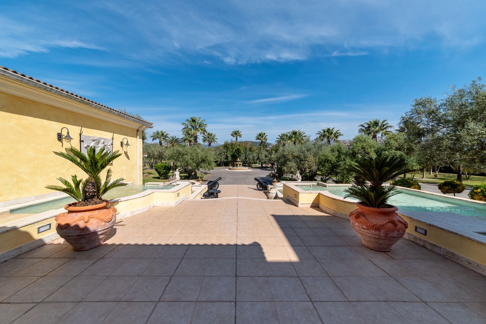 5 soveværelse Finca/Landehus til salg i Inca med swimmingpool garage - € 5.900.000 (Ref: 6457076)