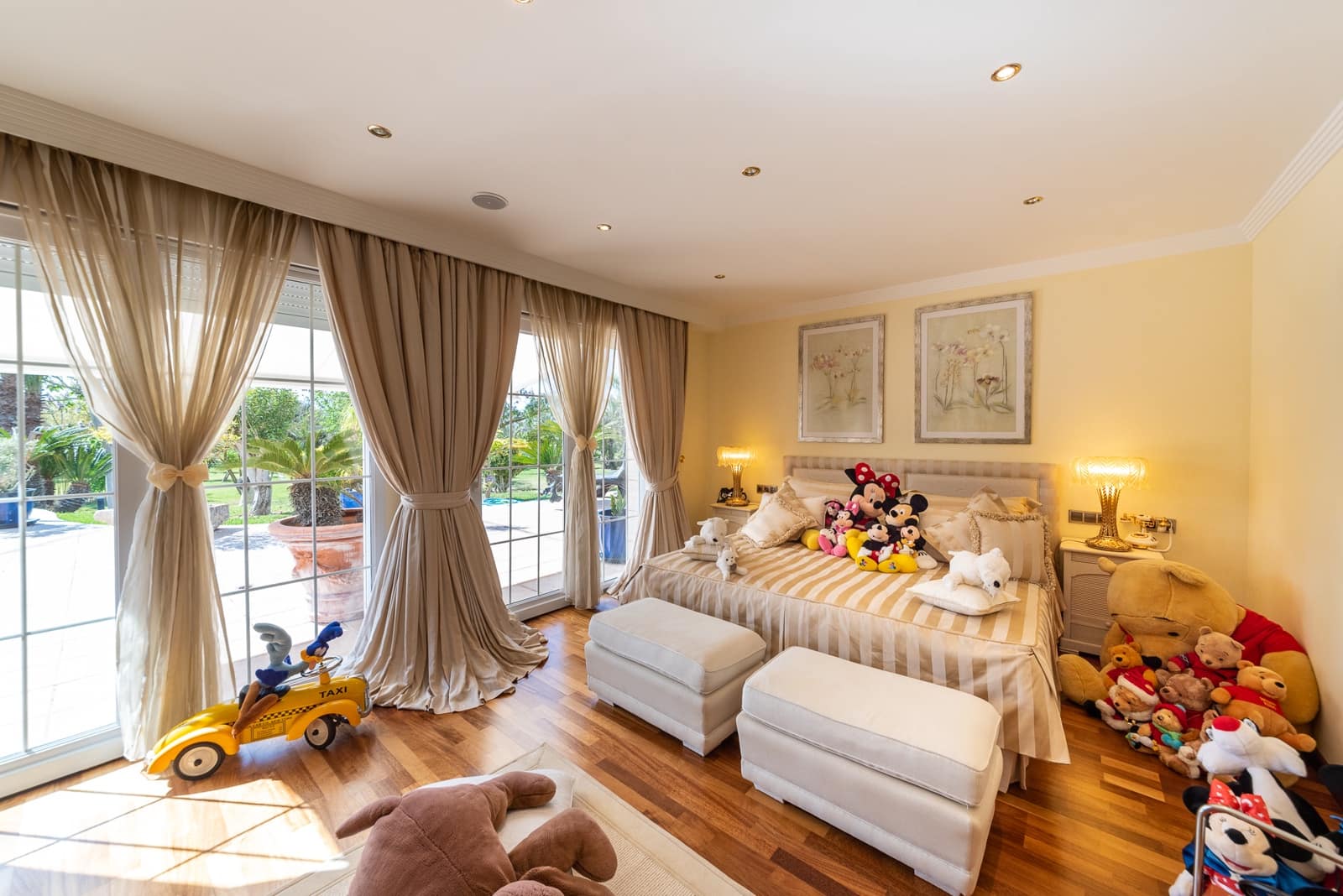 5 soveværelse Finca/Landehus til salg i Inca med swimmingpool garage - € 5.900.000 (Ref: 6457076)