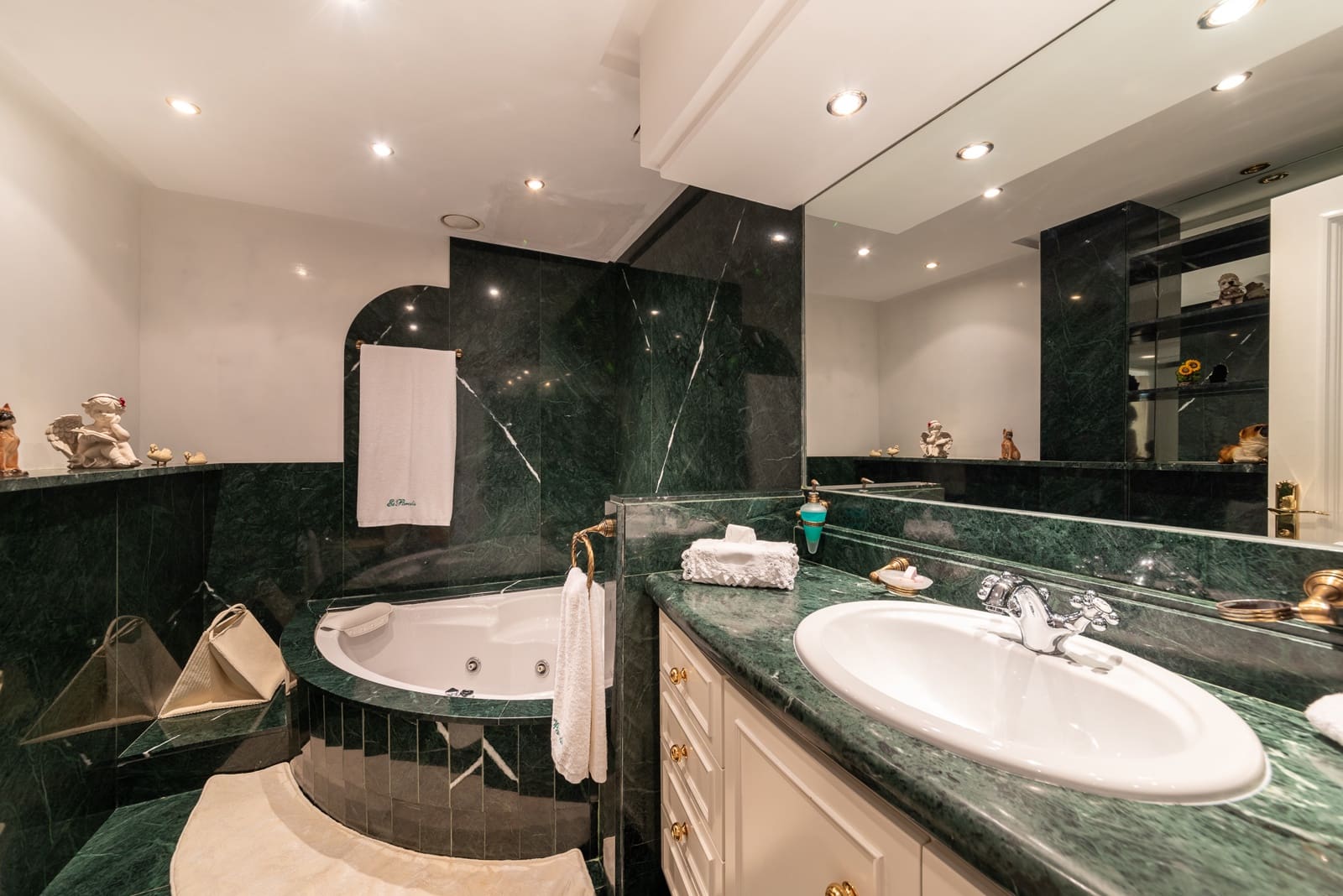 5 soveværelse Finca/Landehus til salg i Inca med swimmingpool garage - € 5.900.000 (Ref: 6457076)