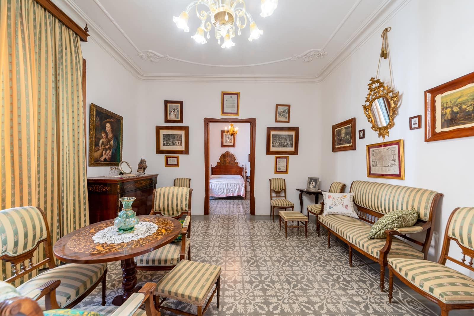 7 soveværelse Byhus til salg i Andratx med garage - € 2.300.000 (Ref: 6457117)