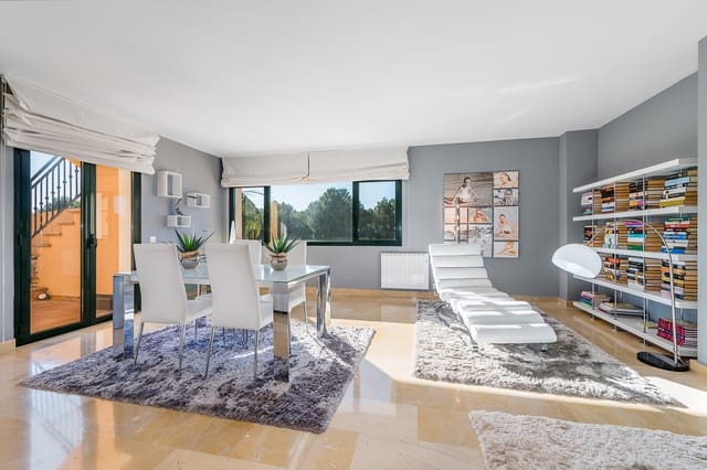 3 soverom Penthouse til salgs i Santa Ponsa, Calvià med garasje - € 1 390 000 (Ref: 6457139)