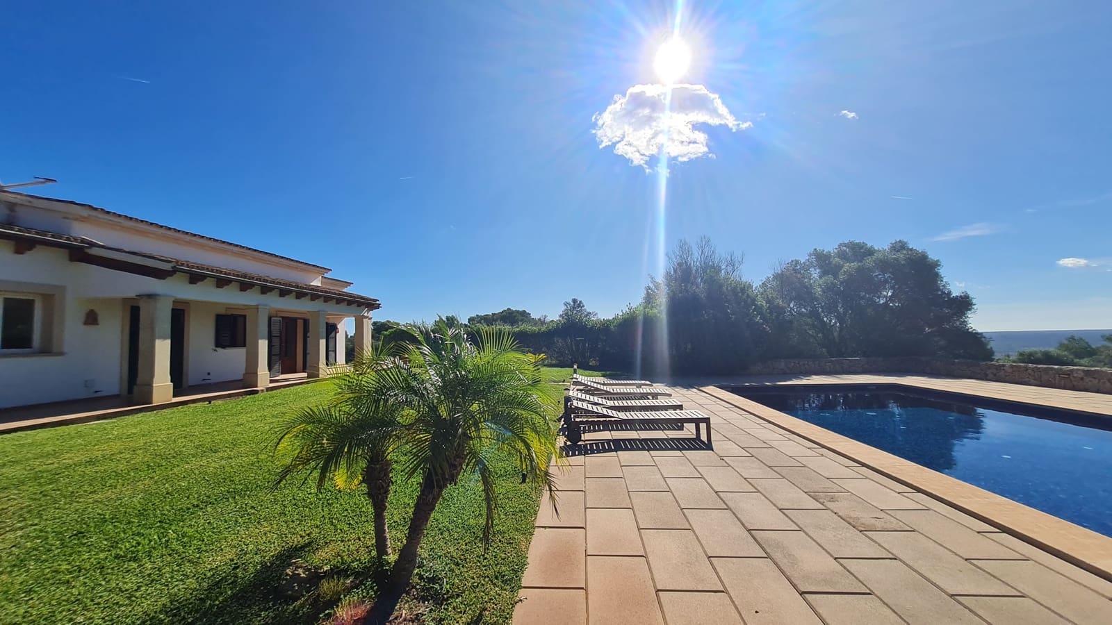 4 soveværelse Villa til leje i Puntiro med swimmingpool garage - € 4.800 (Ref: 6457142)