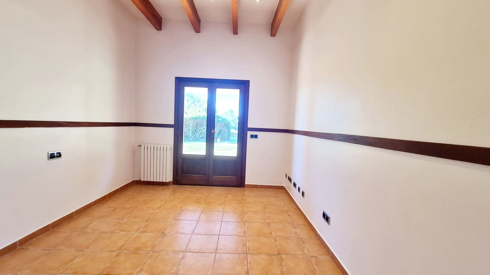 4 soveværelse Villa til leje i Puntiro med swimmingpool garage - € 4.800 (Ref: 6457142)