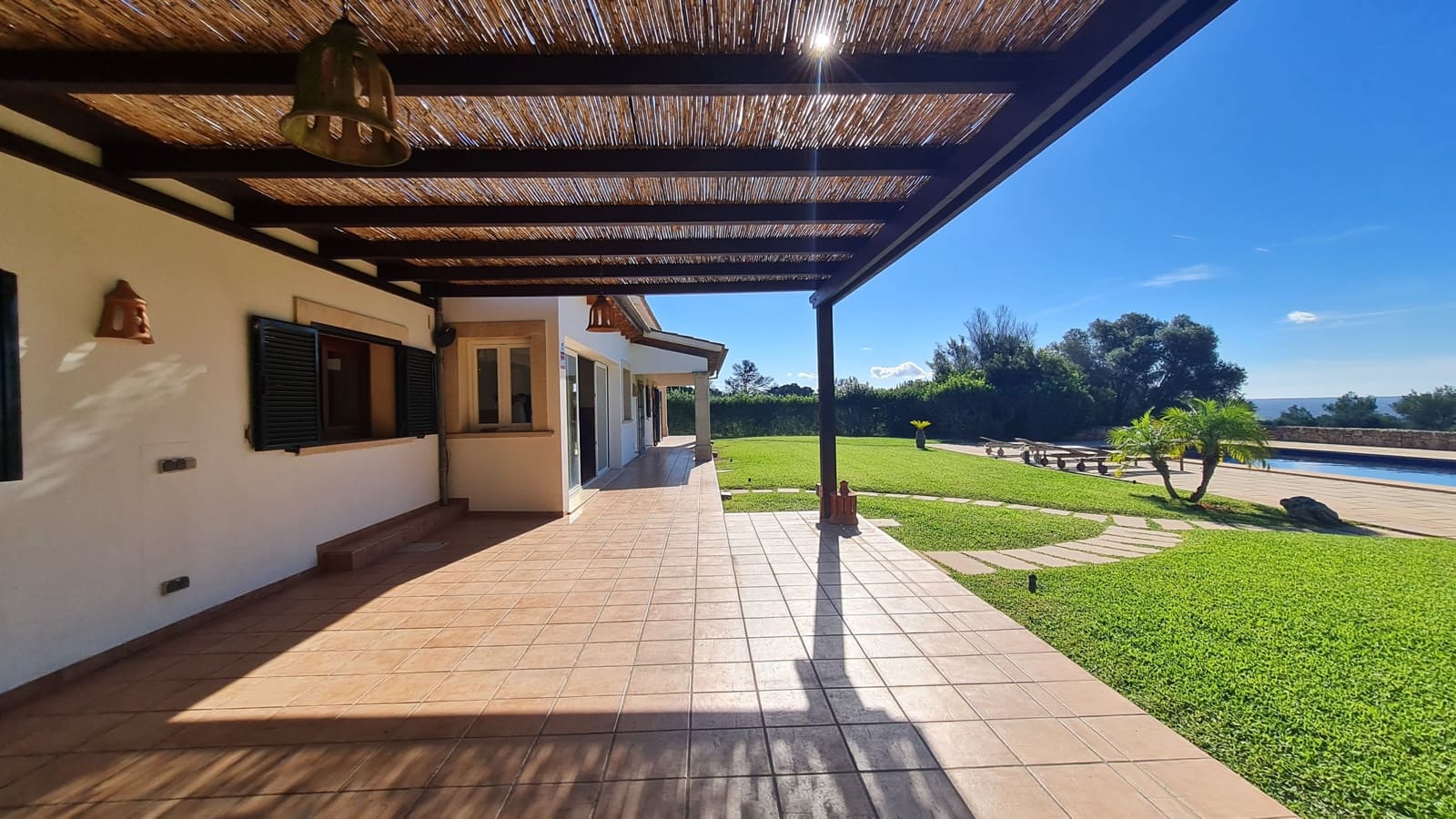 4 soveværelse Villa til leje i Puntiro med swimmingpool garage - € 4.800 (Ref: 6457142)