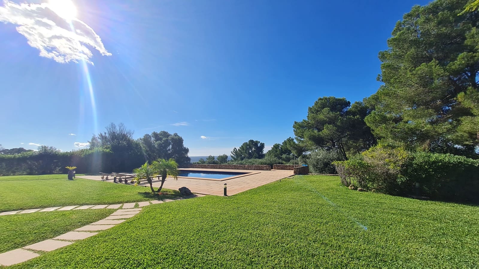 4 soveværelse Villa til leje i Puntiro med swimmingpool garage - € 4.800 (Ref: 6457142)