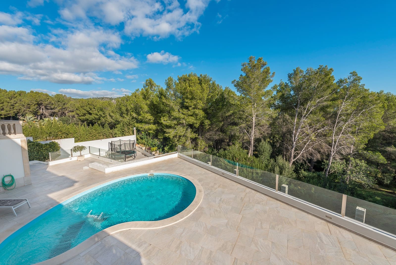 7 bedroom Villa for rent in Son Vida with pool garage - € 11,000 (Ref: 6457151)