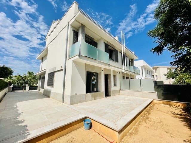 4 soverom Kjedet enebolig til leie i Ca'n Picafort, Santa Margalida med garasje - € 3 500 (Ref: 6457164)