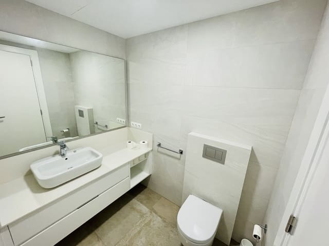 4 soverom Kjedet enebolig til leie i Ca'n Picafort, Santa Margalida med garasje - € 3 500 (Ref: 6457164)