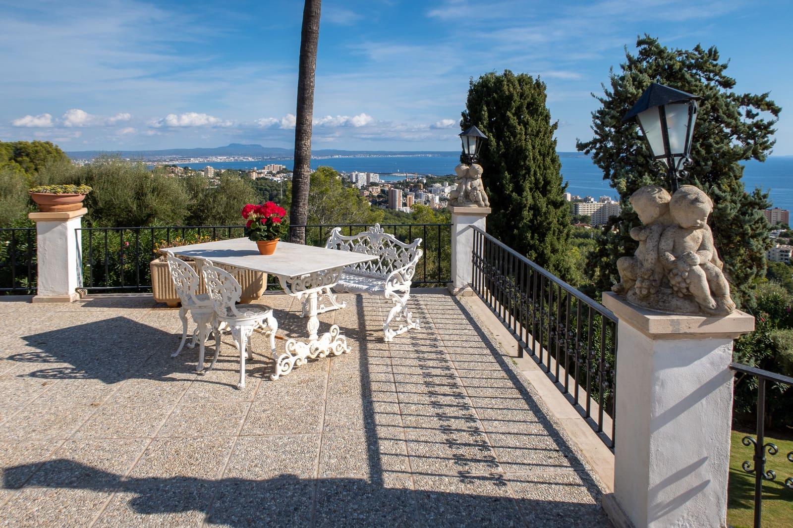 11 makuuhuone Huvila myytävänä paikassa Genova mukana uima-altaan 
autotalli - 12 900 000 € (Ref: 6457200)