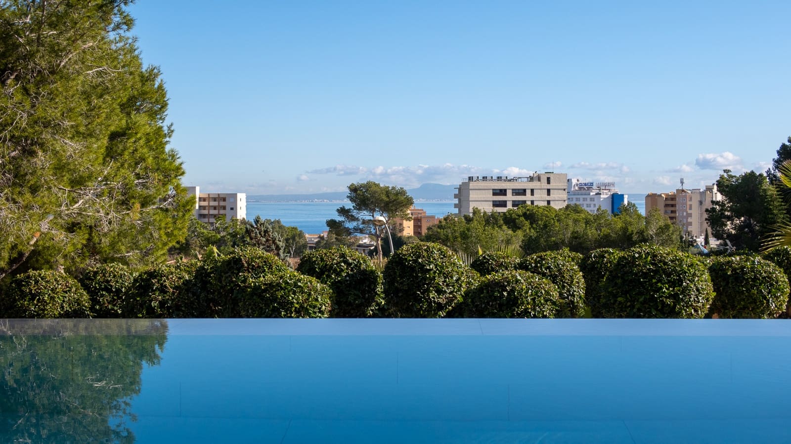 5 soverom Villa til salgs i Palmanova med garasje - € 4 950 000 (Ref: 6495184)