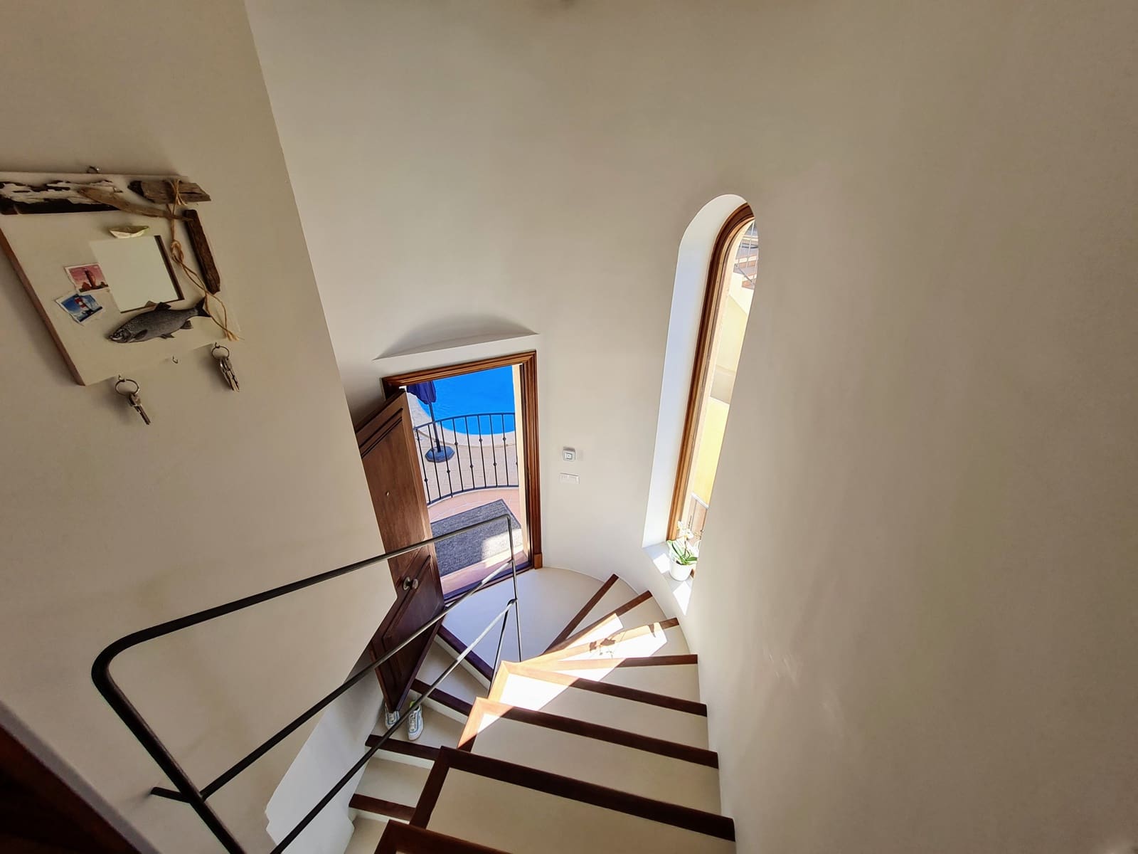 2 soverom Villa til salgs i Es Camp De Mar / El Camp De Mar med svømmebasseng garasje - € 1 200 000 (Ref: 6502292)