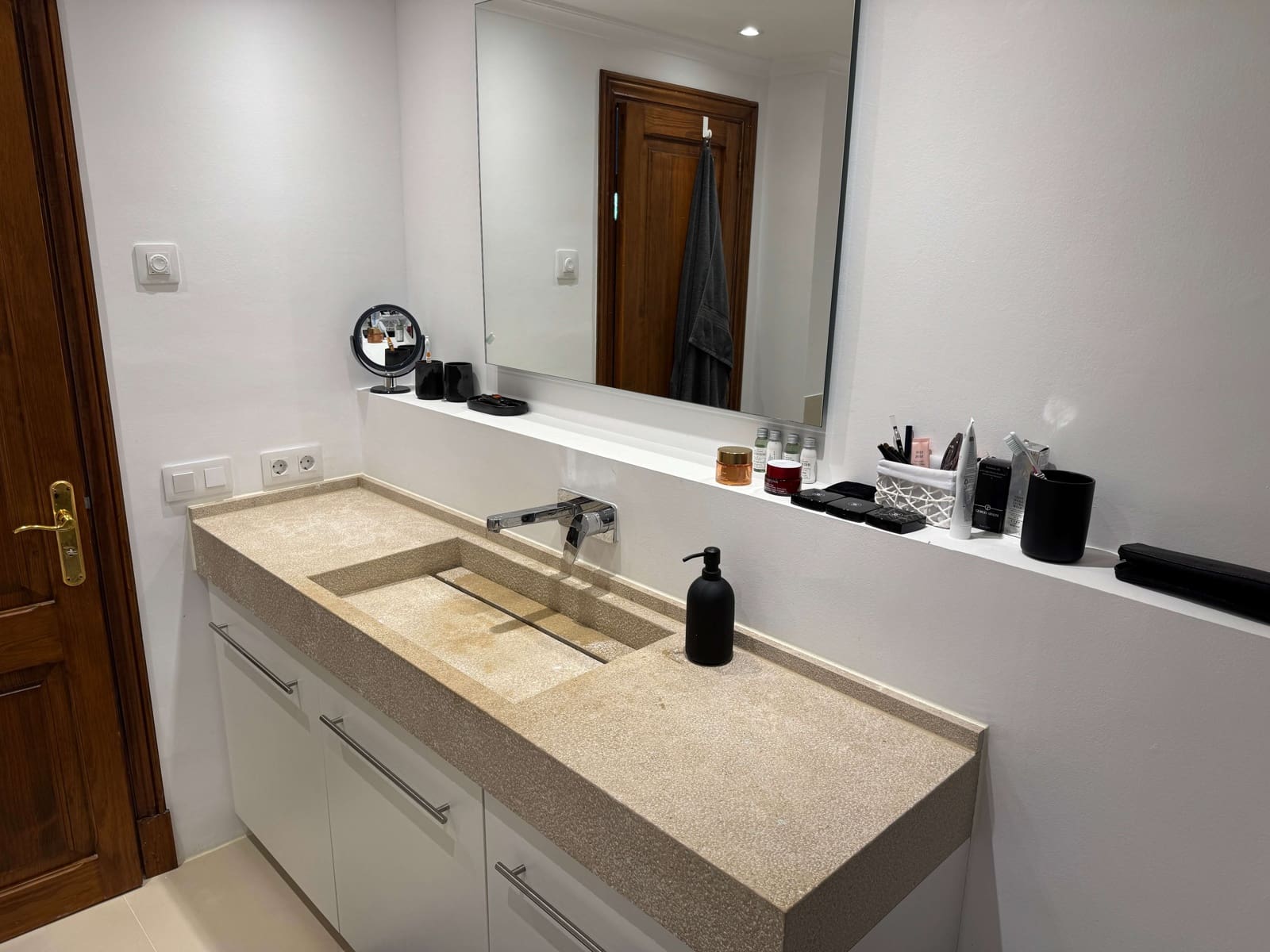 2 soverom Villa til salgs i Es Camp De Mar / El Camp De Mar med svømmebasseng garasje - € 1 200 000 (Ref: 6502292)