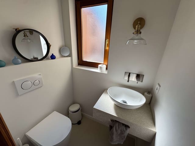 2 soverom Villa til salgs i Es Camp De Mar / El Camp De Mar, Andratx med svømmebasseng garasje - € 1 200 000 (Ref: 6502292)