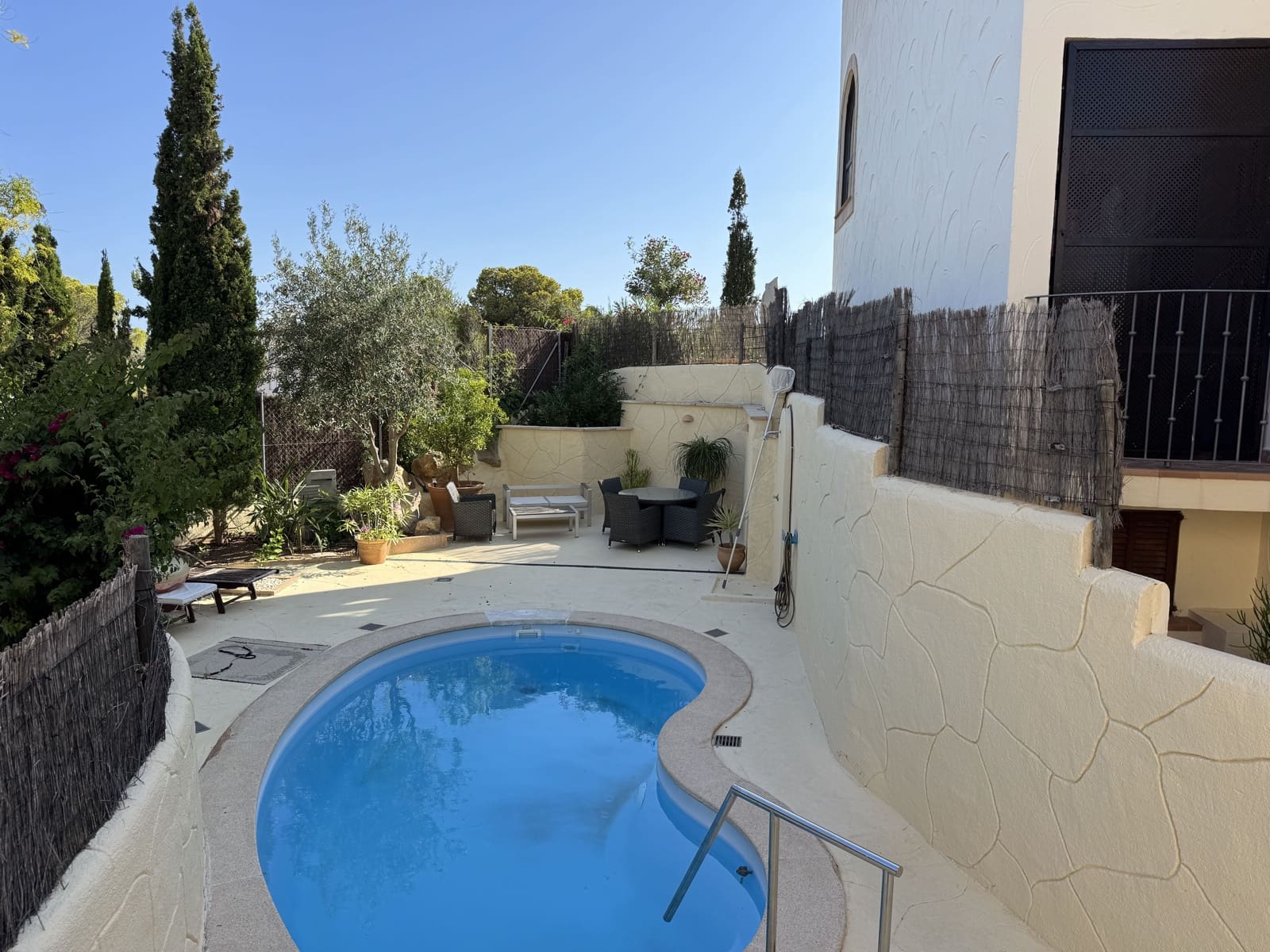 2 soverom Villa til salgs i Es Camp De Mar / El Camp De Mar med svømmebasseng garasje - € 1 200 000 (Ref: 6502292)