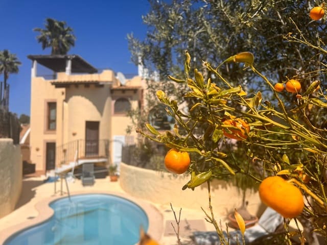 2 soveværelse Villa til salg i Es Camp De Mar / El Camp De Mar, Andratx med swimmingpool garage - € 1.170.000 (Ref: 6502292)