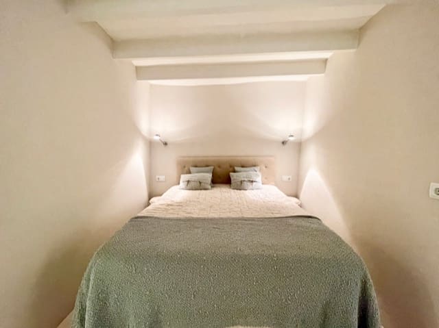 1 bedroom Apartment for rent in Puerto de Andratx - € 2,000 (Ref: 6551473)