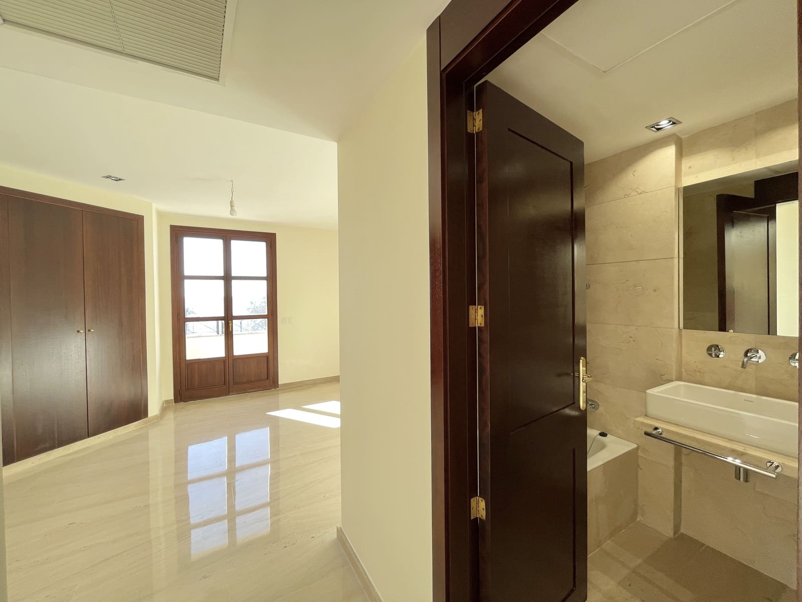 Penthouse de 4 chambres à louer à Palma de Mallorca avec garage - 8 000 € (Ref: 6551480)