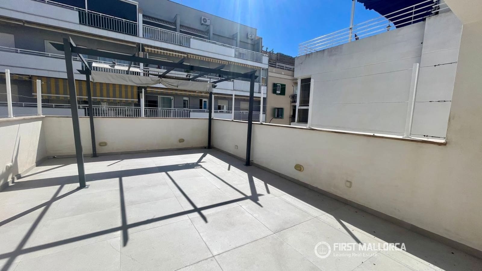 2 camera da letto Villa da affittare in Palma de Mallorca con garage - 2.300 € (Rif: 6564069)