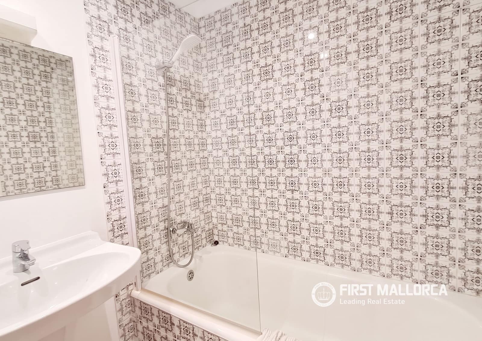3 bedroom Apartment for rent in Santa Ponsa with garage - € 2,250 (Ref: 6676437)