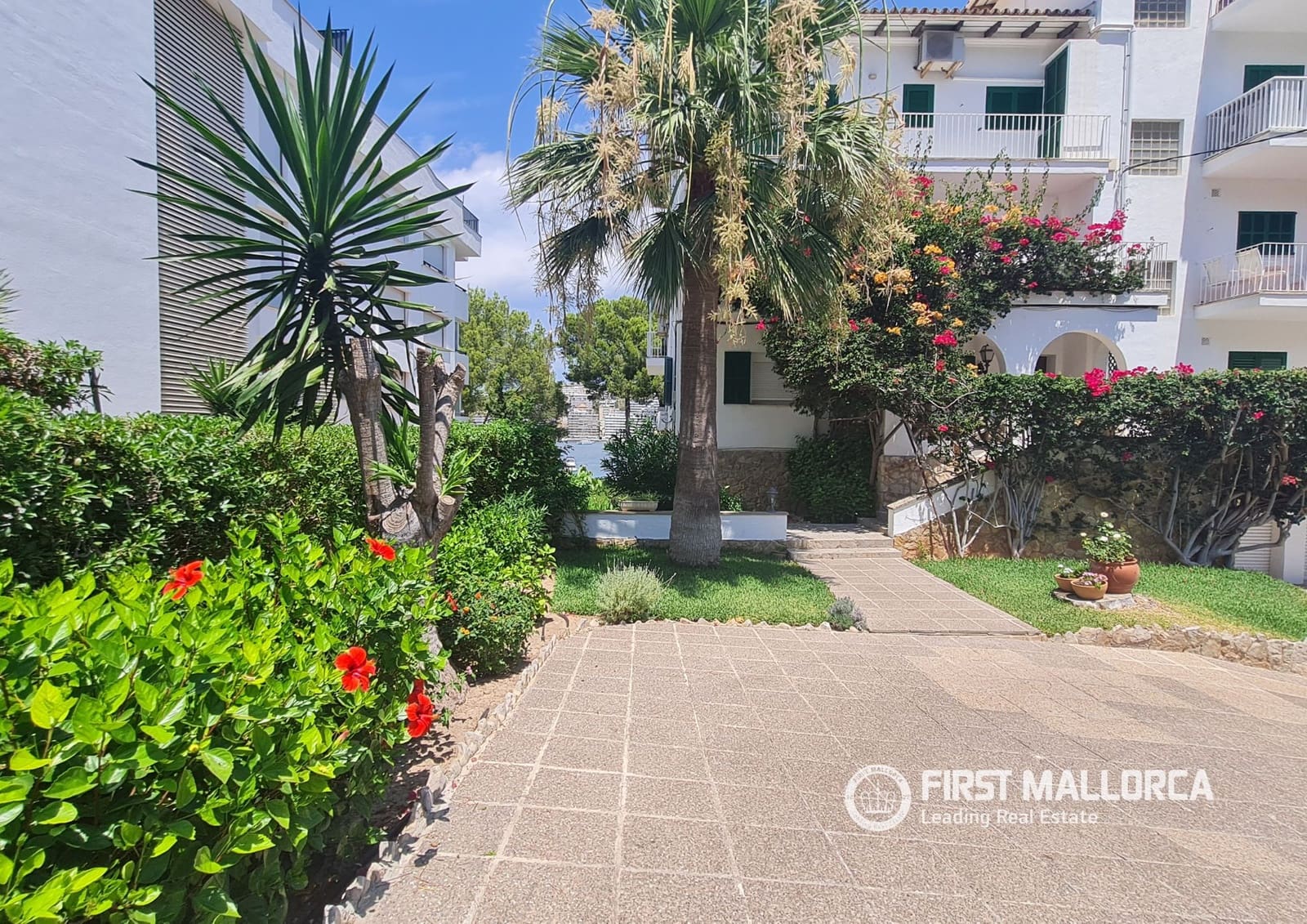 3 bedroom Apartment for rent in Santa Ponsa with garage - € 2,250 (Ref: 6676437)
