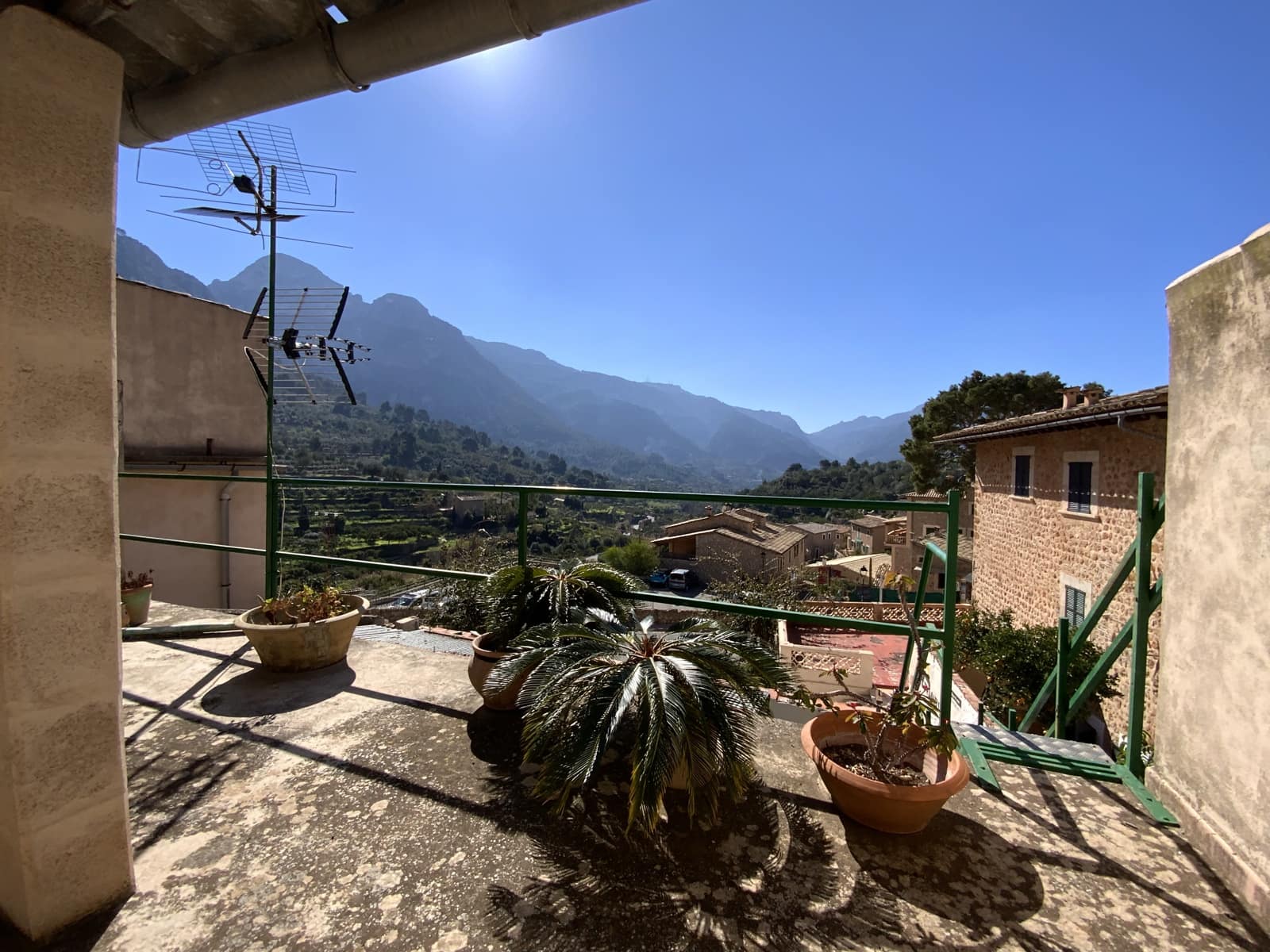 4 soveværelse Byhus til salg i Fornalutx - € 550.000 (Ref: 6676452)