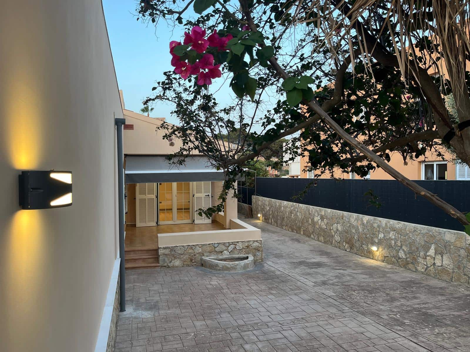 4 bedroom Villa for rent in El Toro / Port Adriano with garage - € 4,000 (Ref: 6691892)