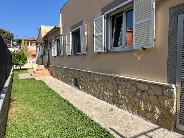 4 soveværelse Villa til leje i El Toro / Port Adriano, Calvià med garage - € 4.000 (Ref: 6691892)