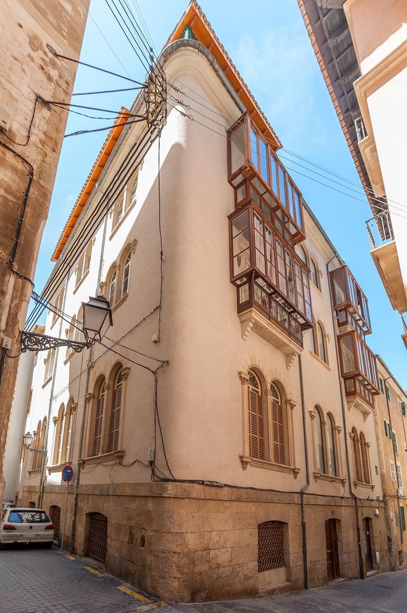 2 soverom Leilighet til leie i Palma de Mallorca - € 2 200 (Ref: 6714699)