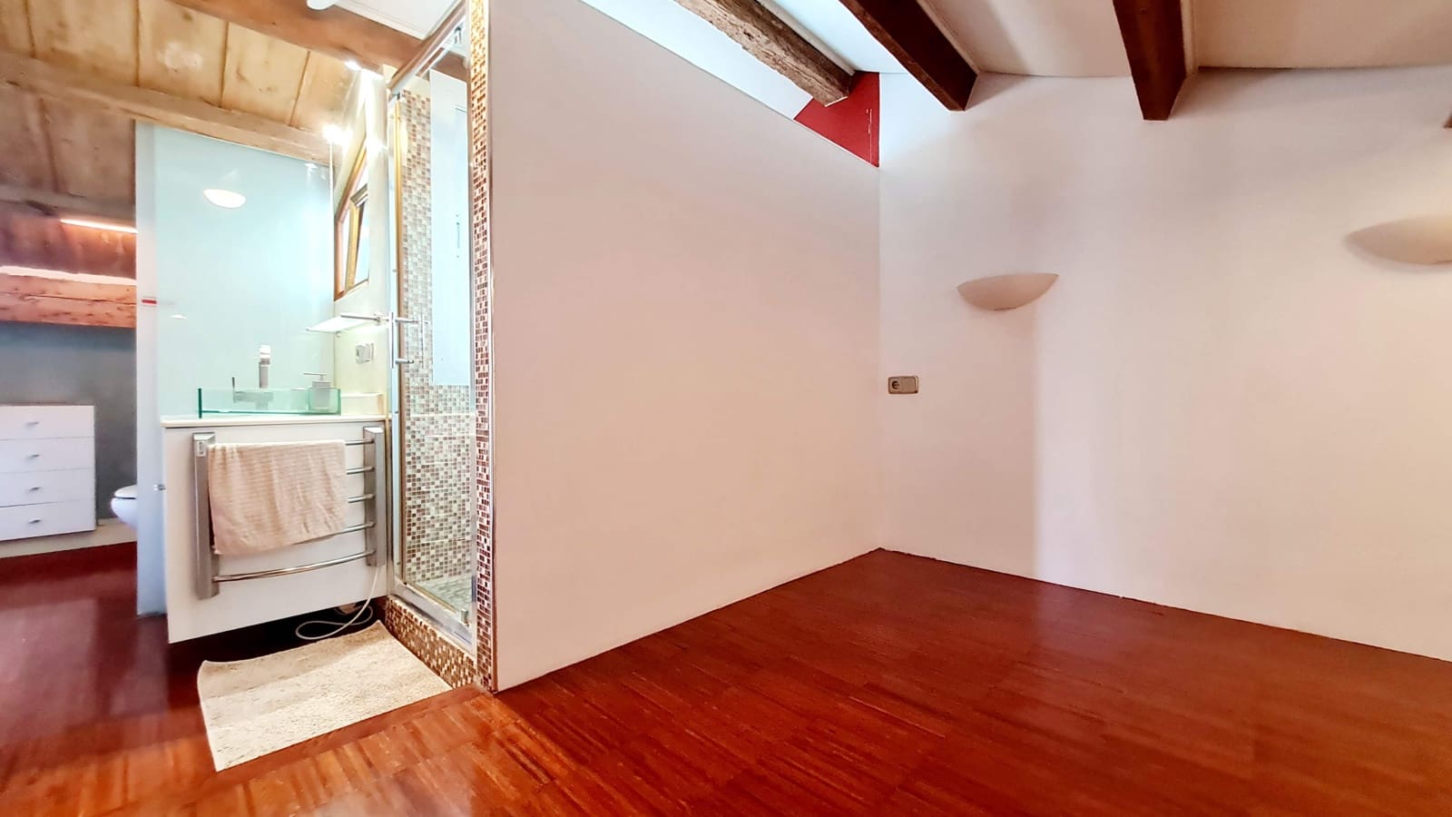 2 soverom Leilighet til leie i Palma de Mallorca - € 2 200 (Ref: 6714699)