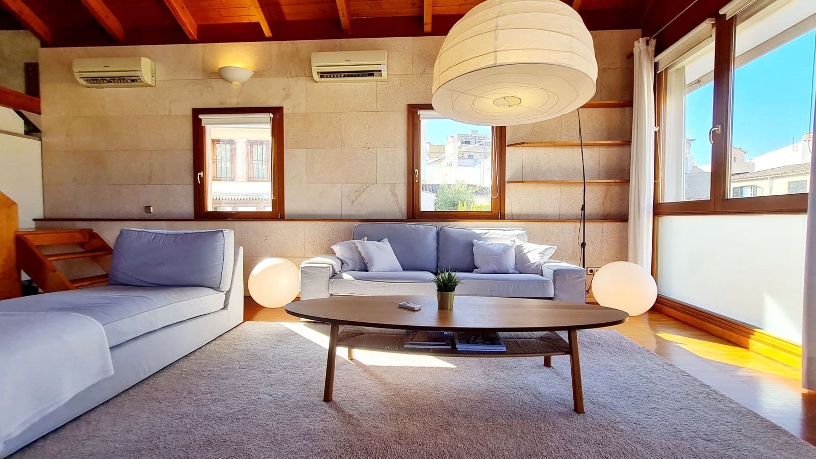 2 soverom Leilighet til leie i Palma de Mallorca - € 2 200 (Ref: 6714699)