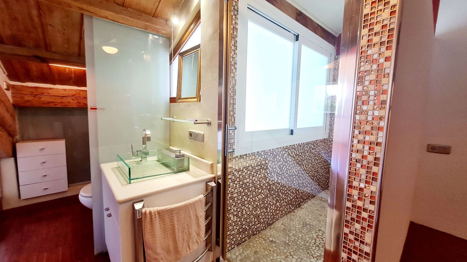 2 soverom Leilighet til leie i Palma de Mallorca - € 2 200 (Ref: 6714699)