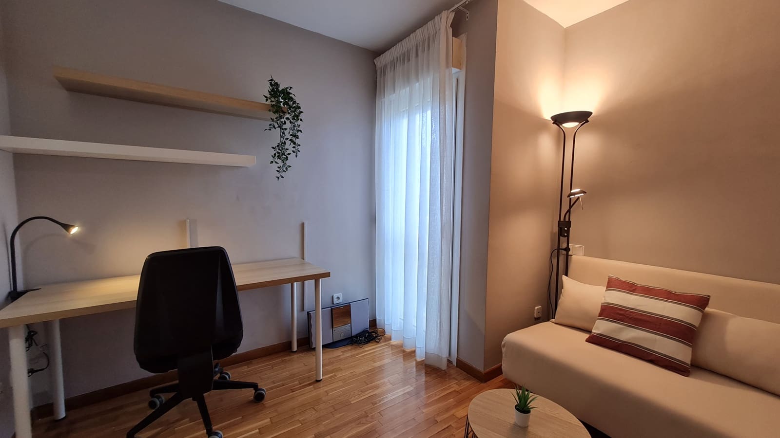 4 sypialnia Apartament do wynajęcia w Cas Catala z garażem - 2 500 € (Ref: 6714706)